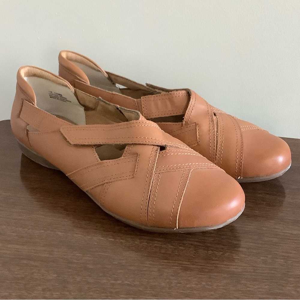 ARRAT Women's Tan Leather Shoes SIZE 11N